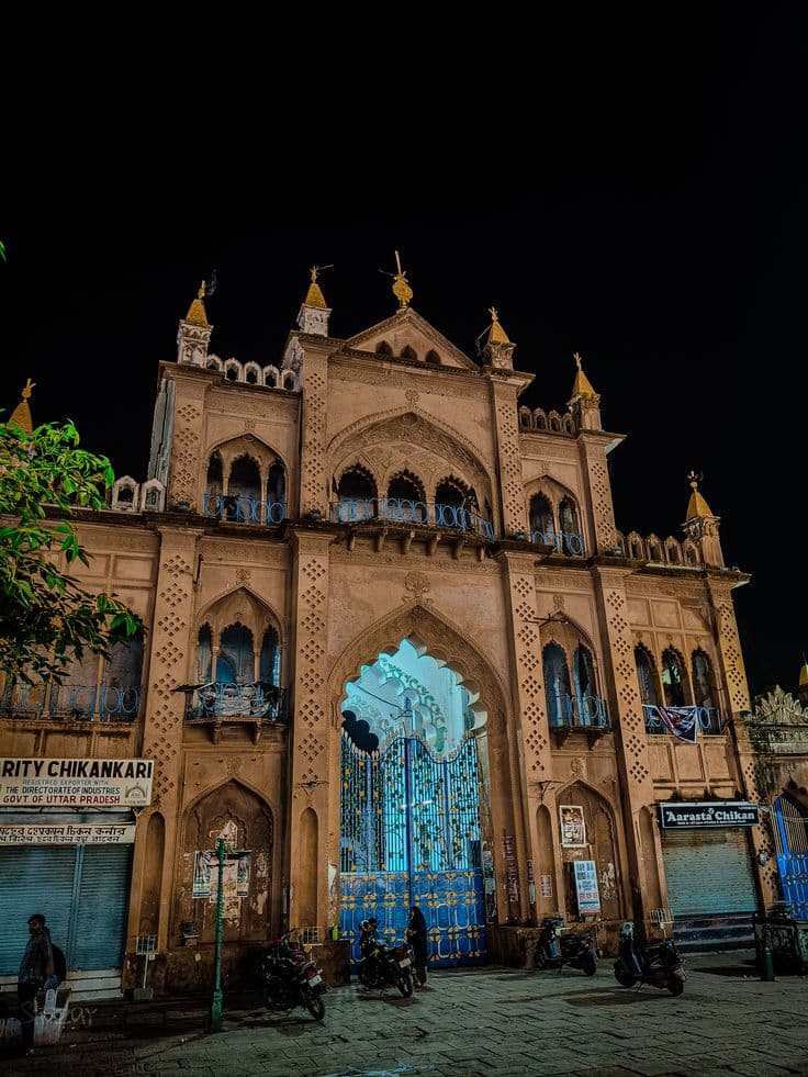 Rumi Darwaza