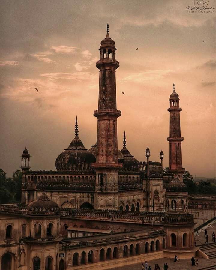 Lucknow Heritage City Tour