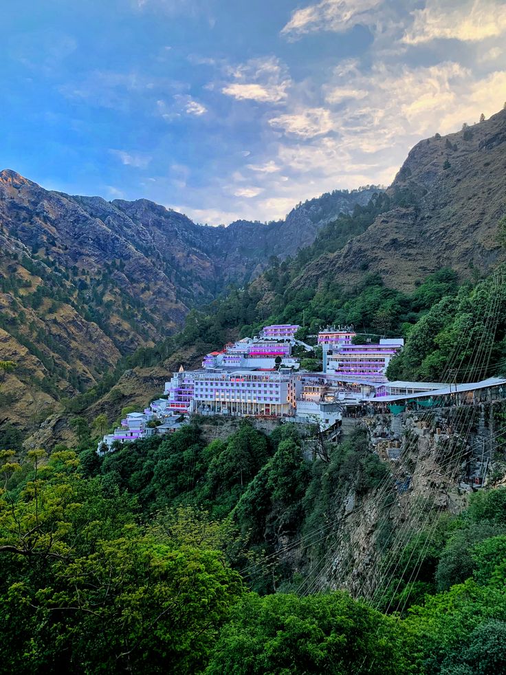 Vaishno Devi Pilgrimage Tour